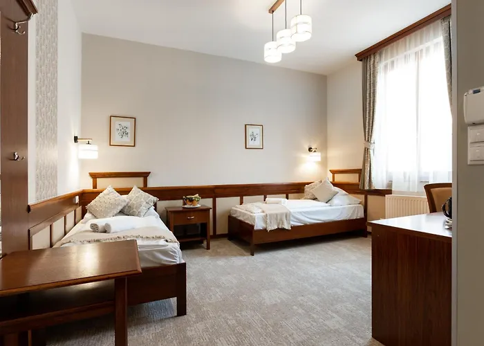 Hotel Kardosfa